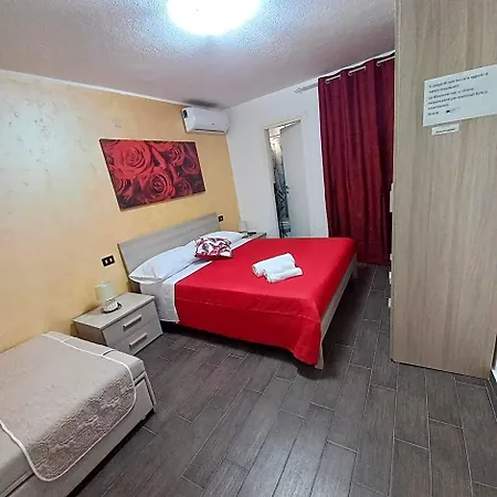 Biancamano 3*